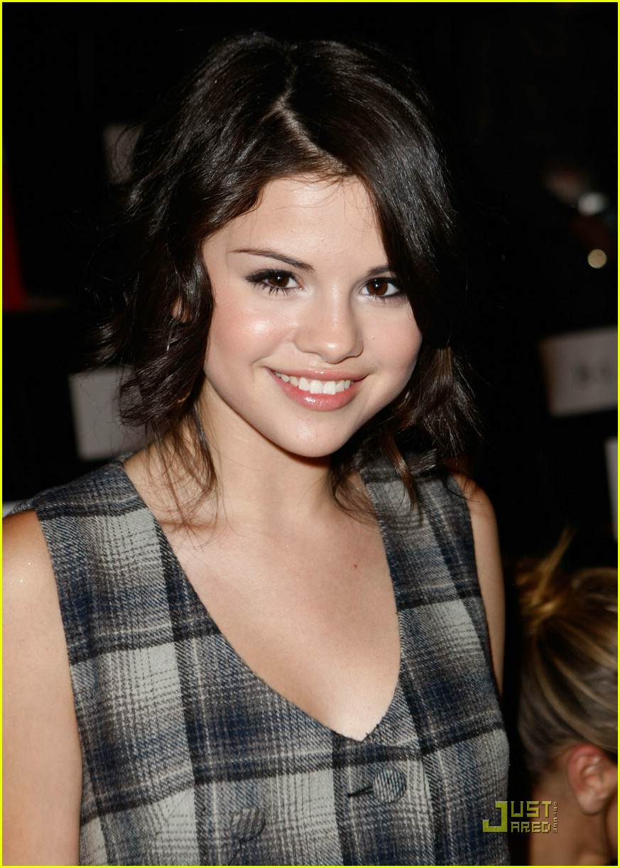 Selena Gomez is Fashion Forward