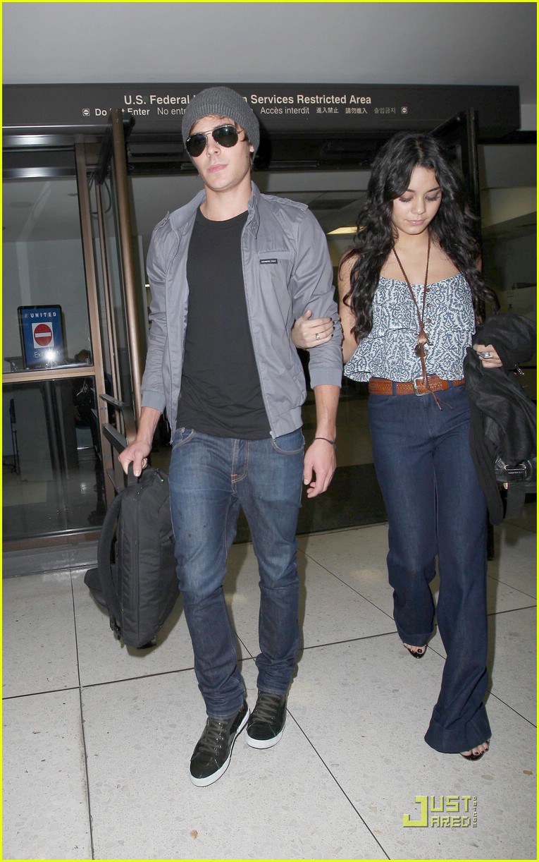 Zac & Vanessa: HSM3 Soundtrack Next Week!