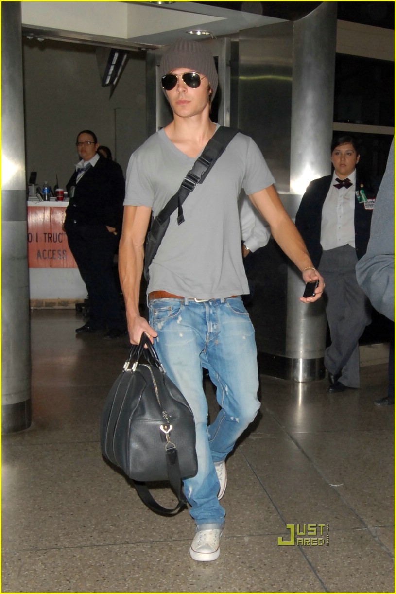 Zac Efron is Back From Down Under