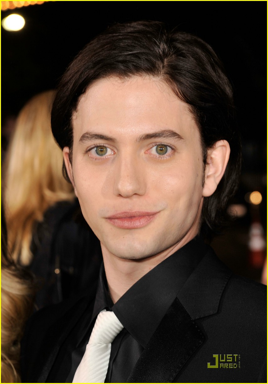 Ashley Greene Graces Twilight 