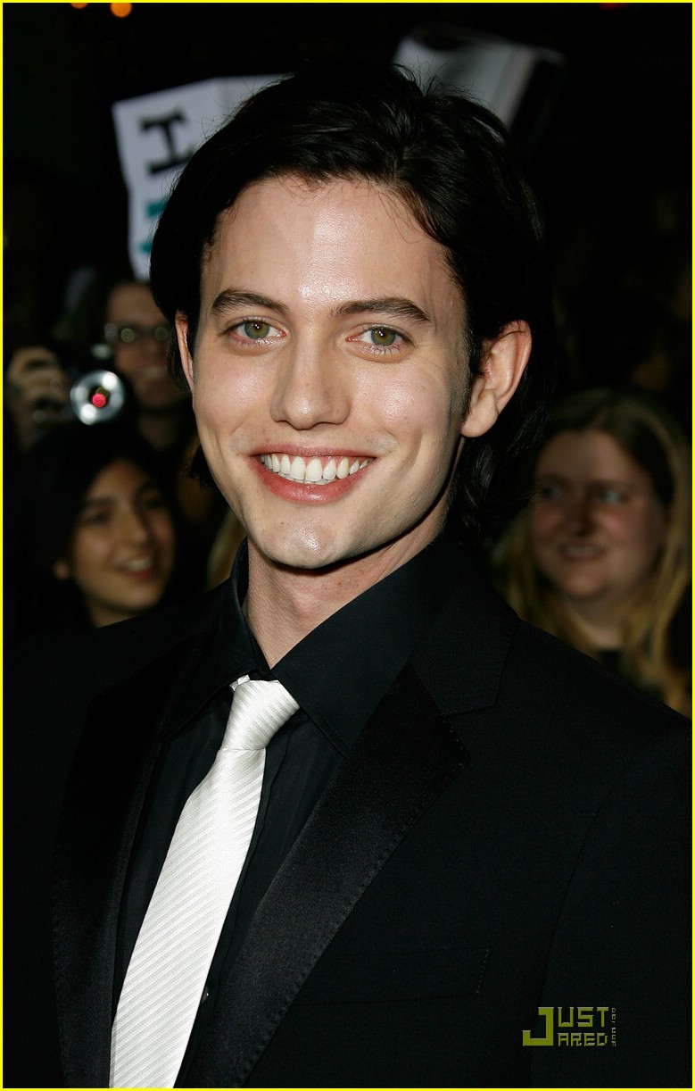 Ashley Greene Graces Twilight 