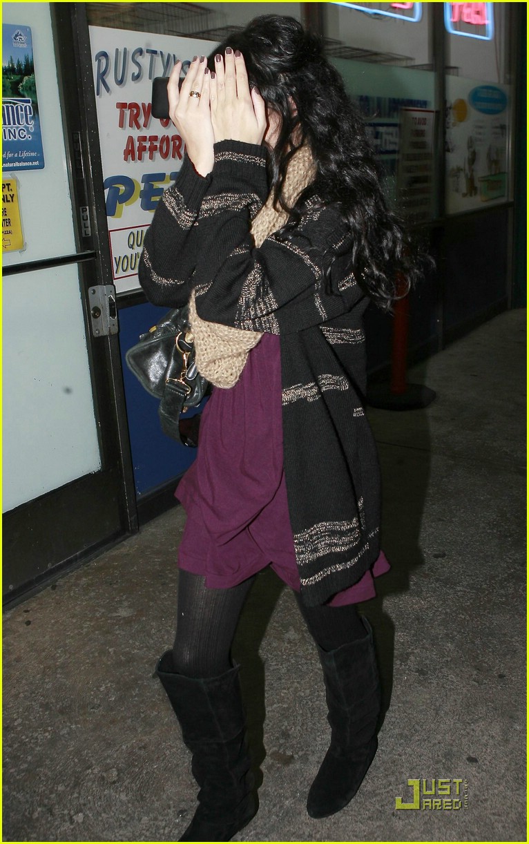 Vanessa Hudgens is Katsu-Ya Covered Up