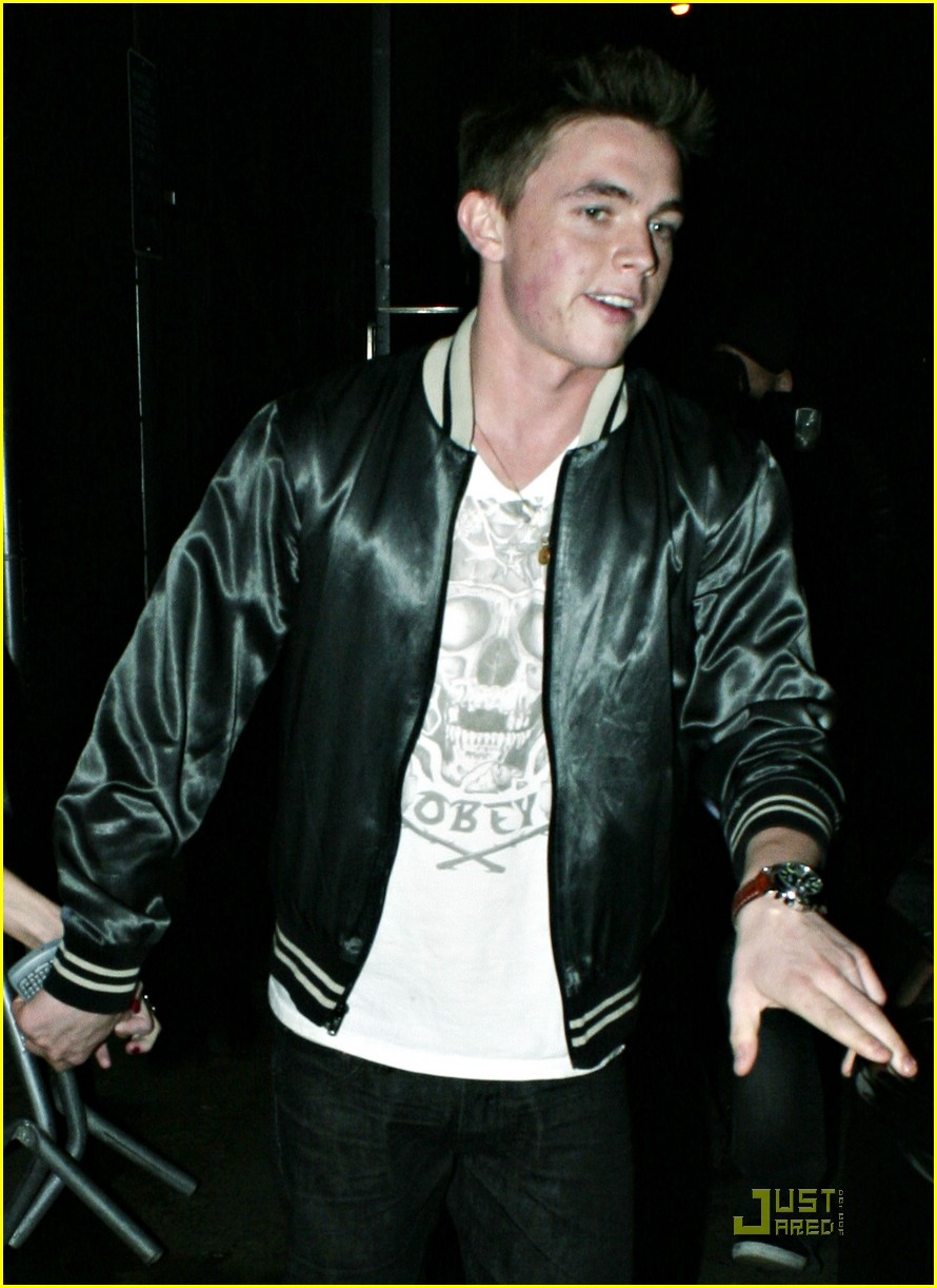 Jesse McCartney & Danielle Panabaker's Date Night