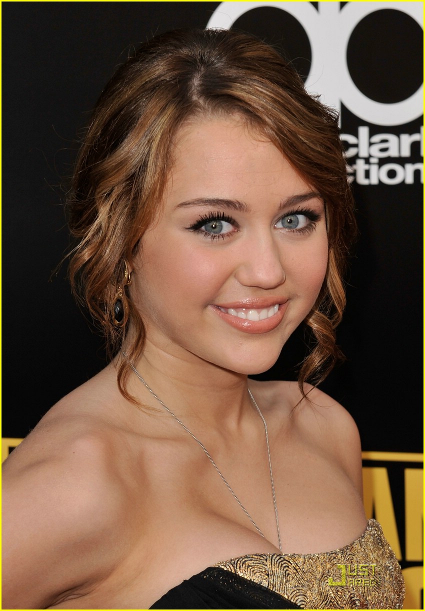 Miley Cyrus - 2008 American Music Awards