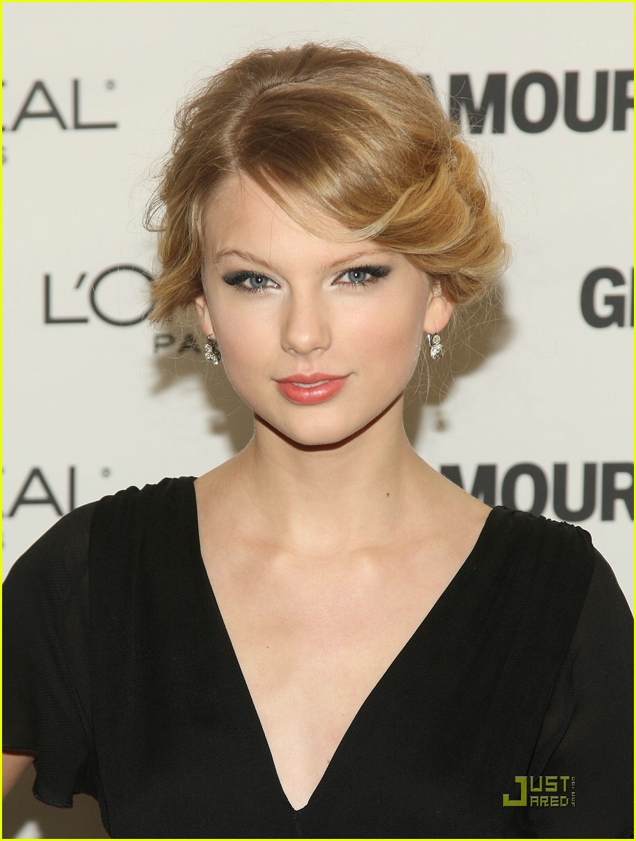 Taylor Swift: My Biggest Splurge Is My Tour Bus