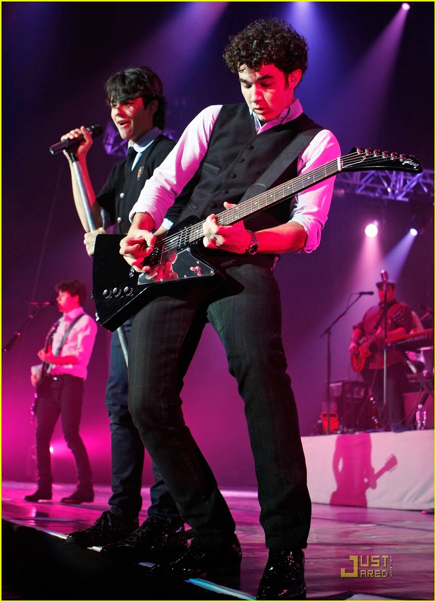 The Jonas Brothers Get Lucky in Las Vegas