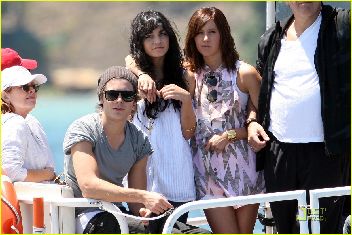 Zac Efron is Water Taxi Tough