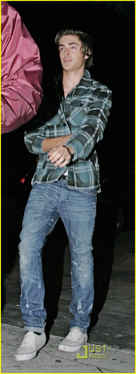 Zac Efron & Vanessa Hudgens: Barney's Buddies 