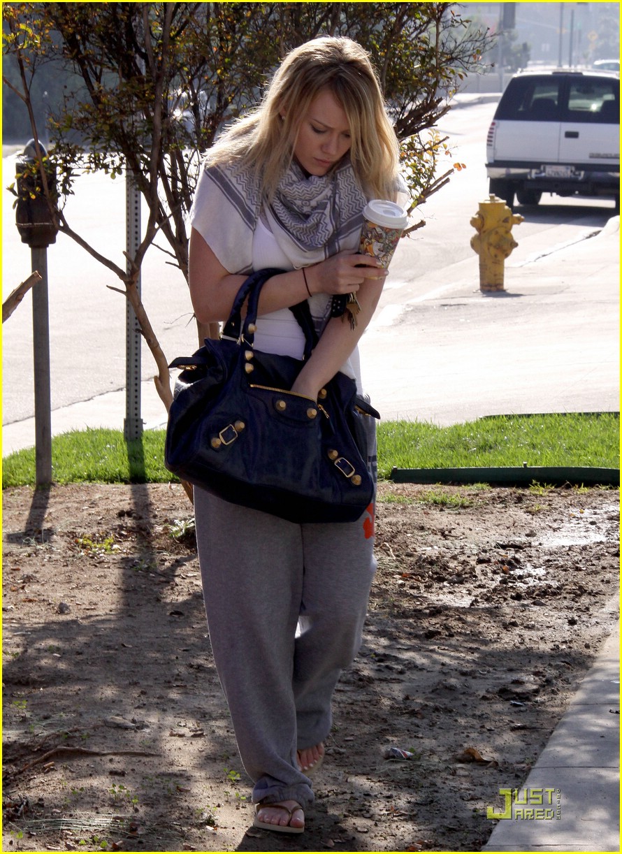 Hilary Duff Crushes on Chuck Bass