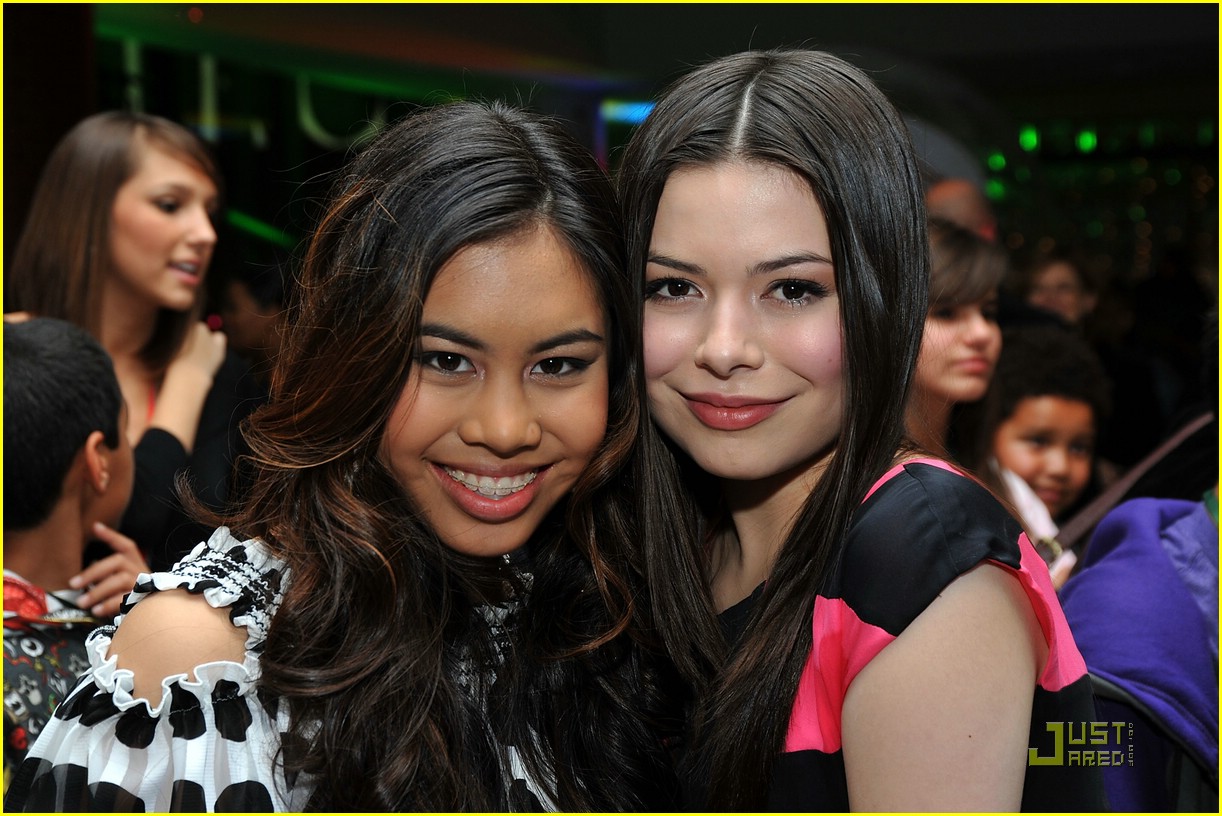 Miranda Cosgrove, Merry Christmas!