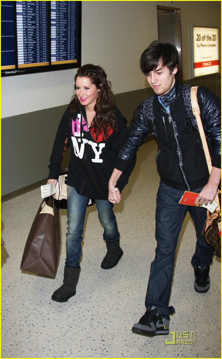 Ashley Tisdale is All Jingled Out