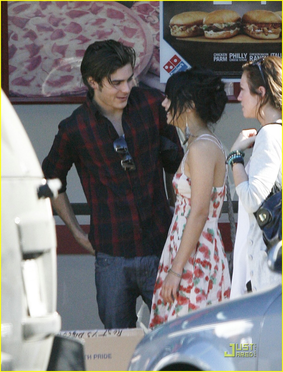 Zac & Vanessa are Katsuya Cute