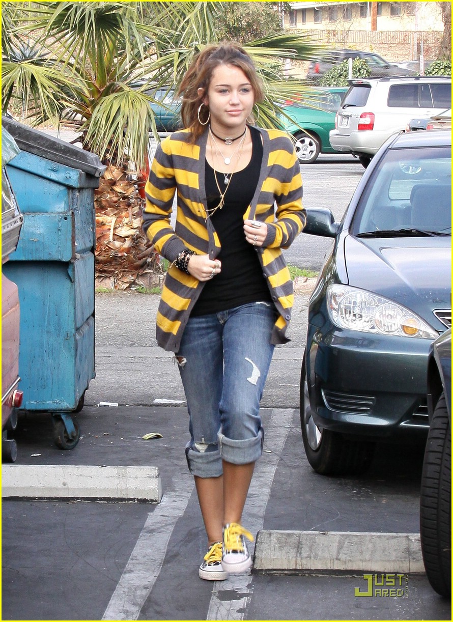 Miley Cyrus is Ripped