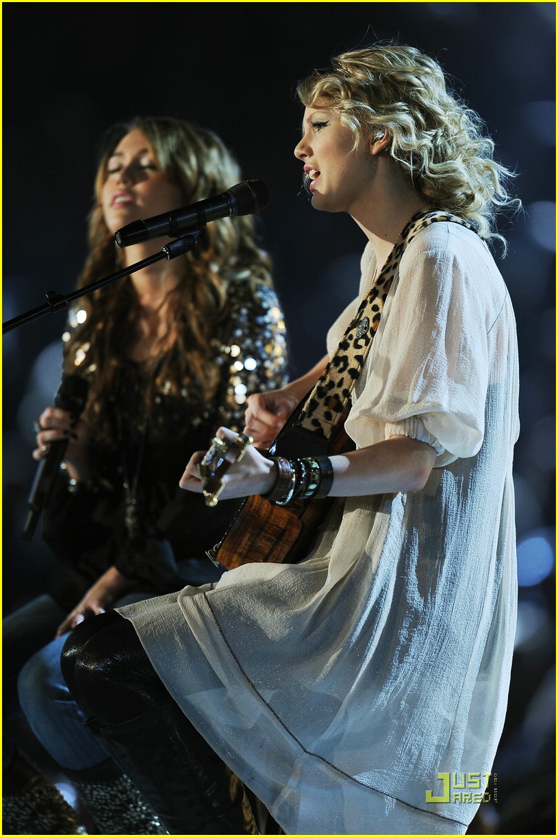 Miley Cyrus & Taylor Swift Turn 'Fifteen'