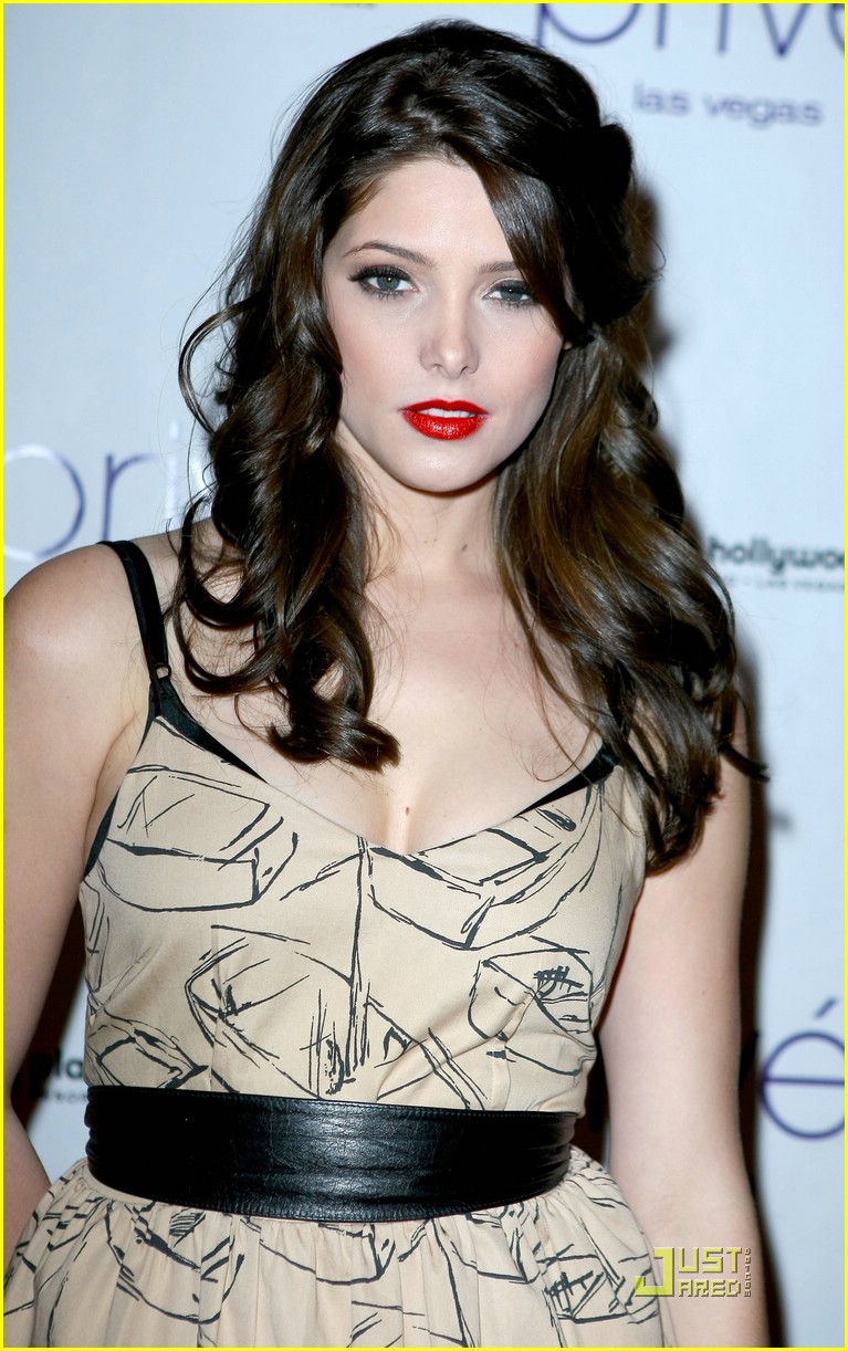 Happy Birthday, Ashley Greene!