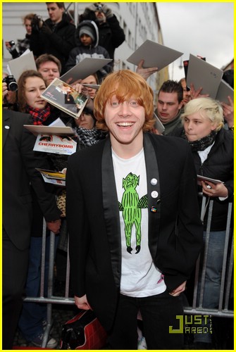 Rupert Grint Premieres 'Cherrybomb'