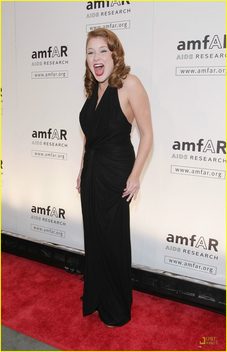 Renee Olstead is Donna Karan Cute