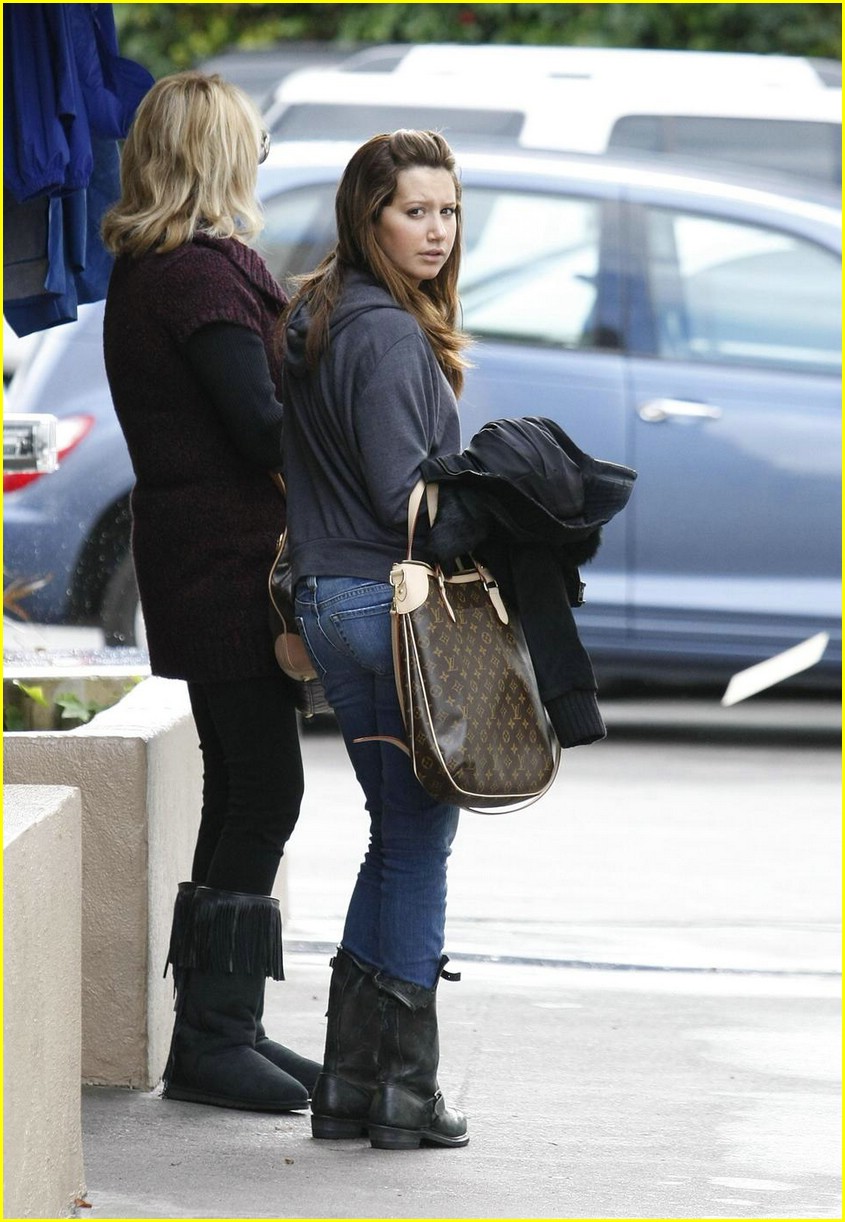 Ashley Tisdale is Lady Marmalade Lovely