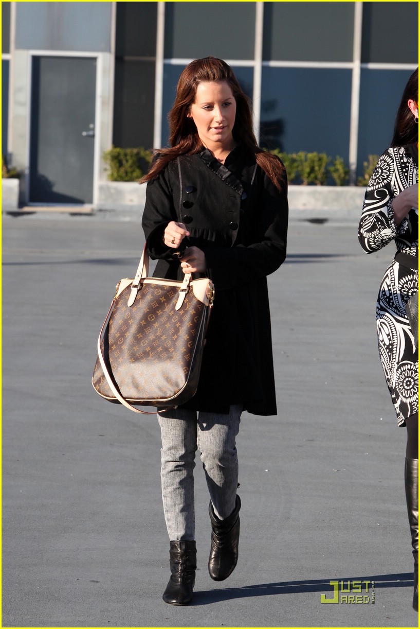 Ashley Tisdale: Overtly Odeon