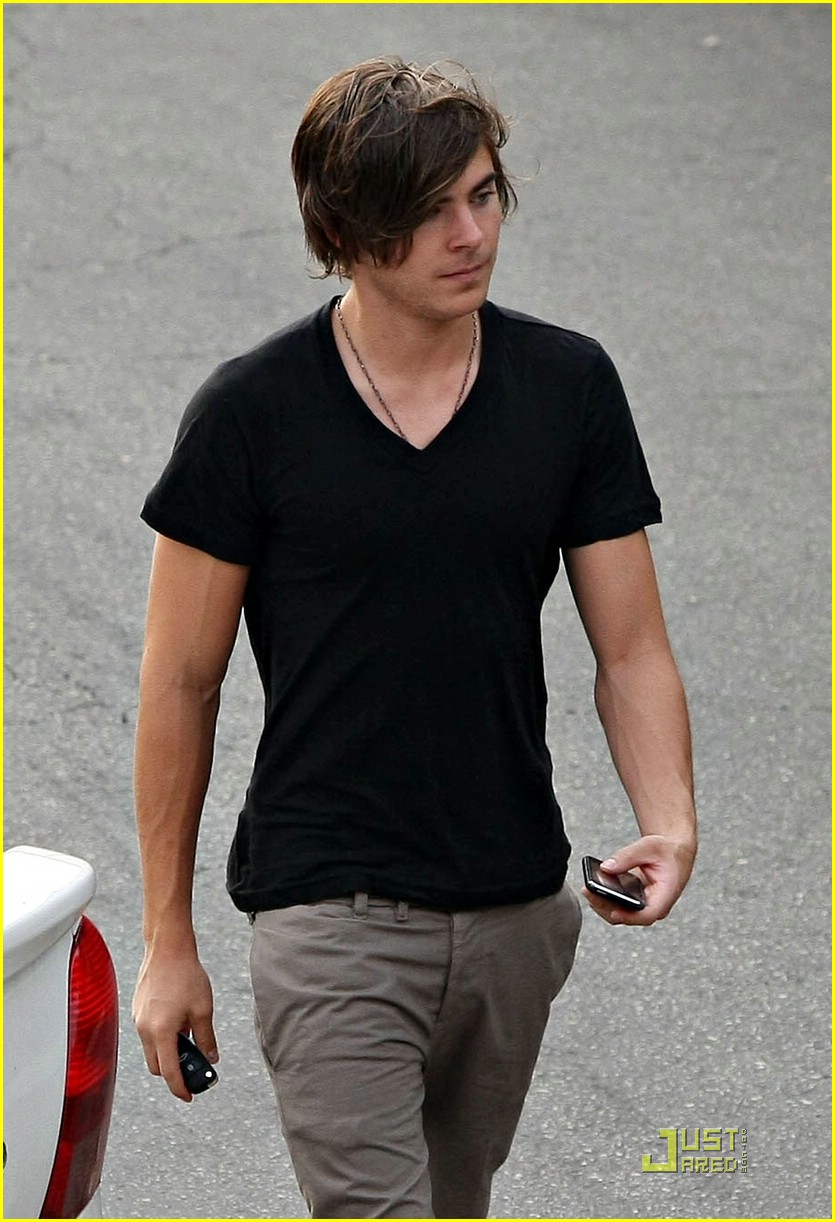 Zac Efron & Danielle Panabaker: Hugo's Happy