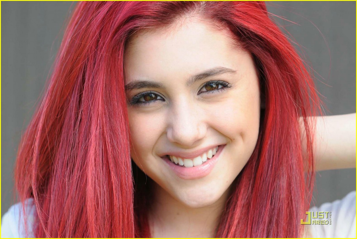 Say Hello To Ariana Grande!