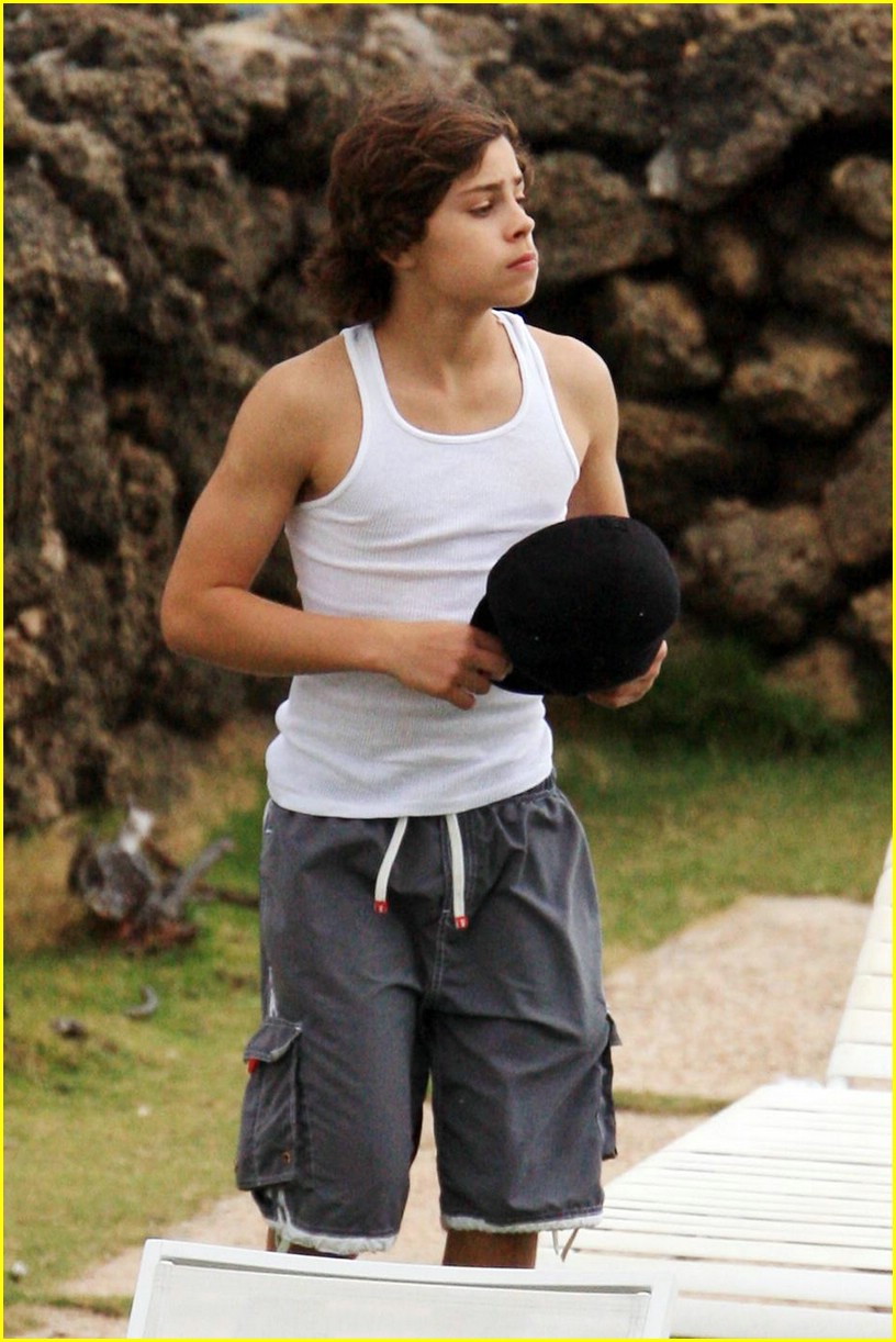 Jake T. Austin Pop & Locks