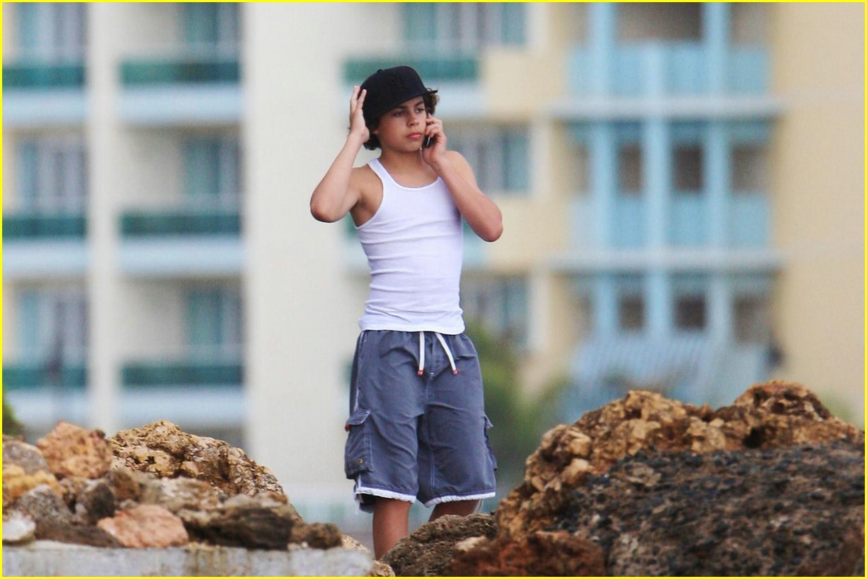 Jake T. Austin Pop & Locks