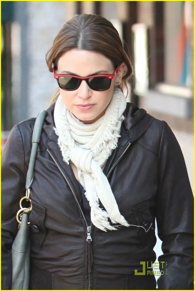 Kristen Stewart & Michael Angarano: Sushi Sweethearts