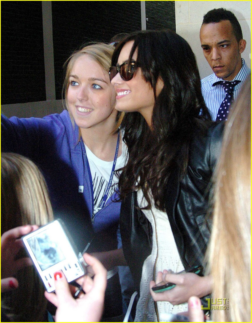 Demi Lovato is a London Lover