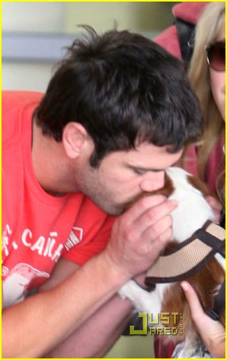 Julianne Hough & Chuck Wicks Love Lexi