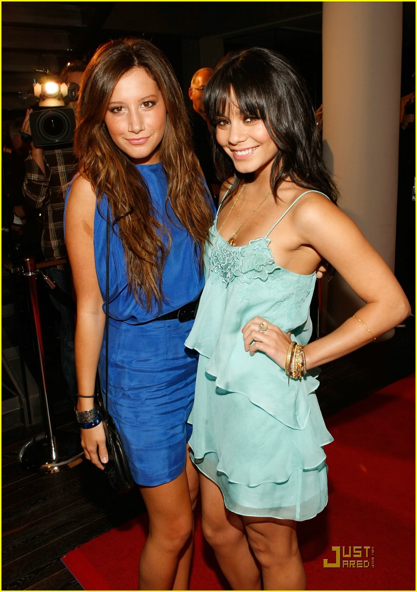 Vanessa Hudgens & Ashley Tisdale: Blue Beauties