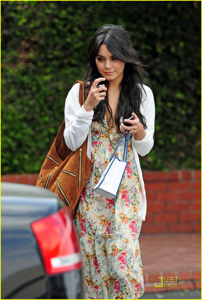 Vanessa Hudgens & Nikki Reed: Fred Segal Friends