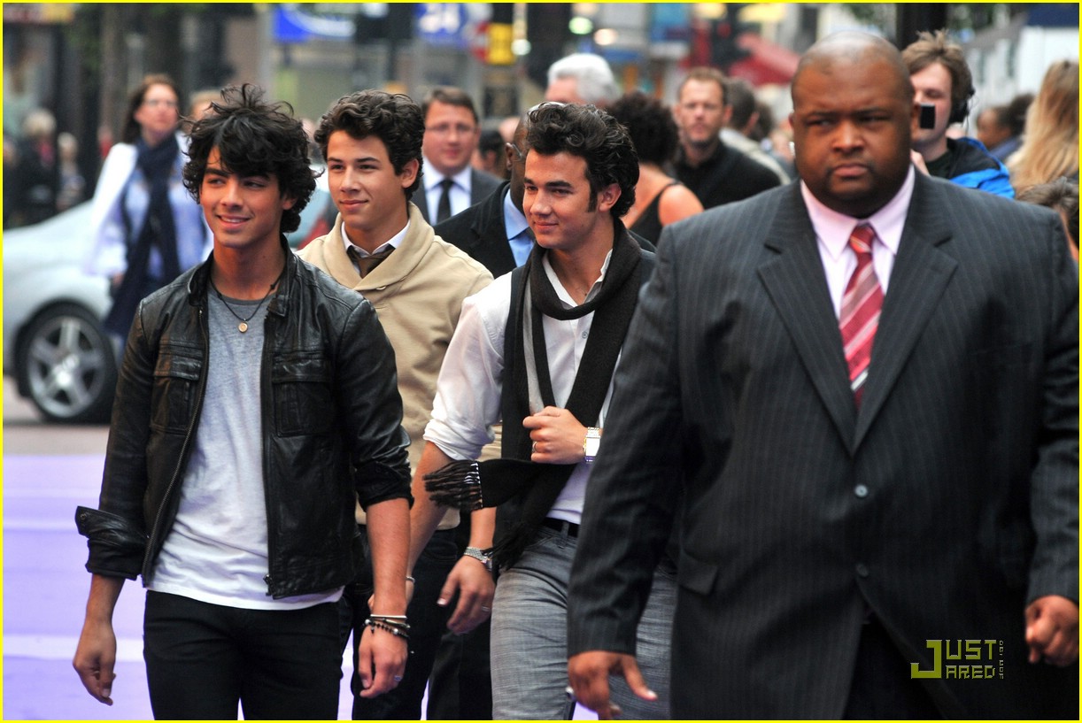 Jonas Brothers Go 3D in London