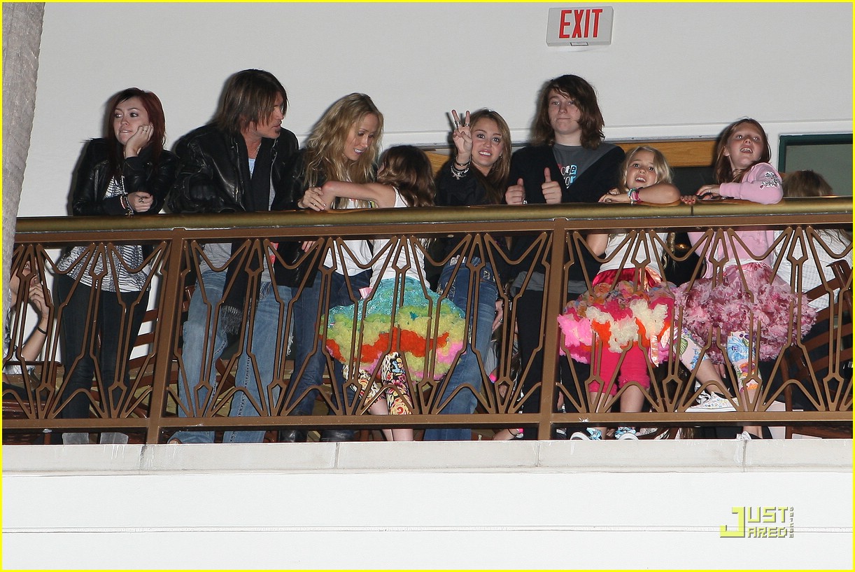 Miley Cyrus Supports Brother Braison