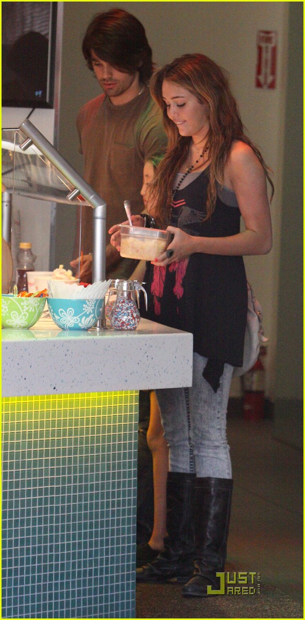 Miley Cyrus: YogurTree is Yummy!