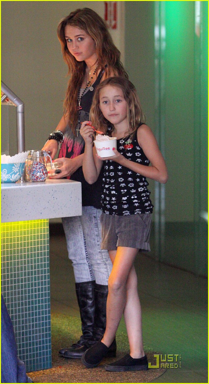 Miley Cyrus: YogurTree is Yummy!