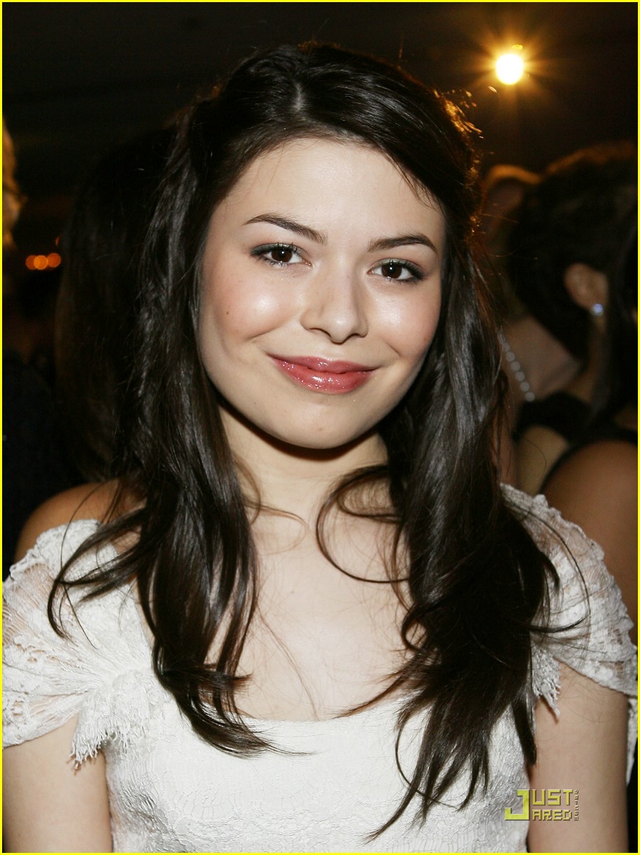 Inside Miranda Cosgrove's Sweet 16!
