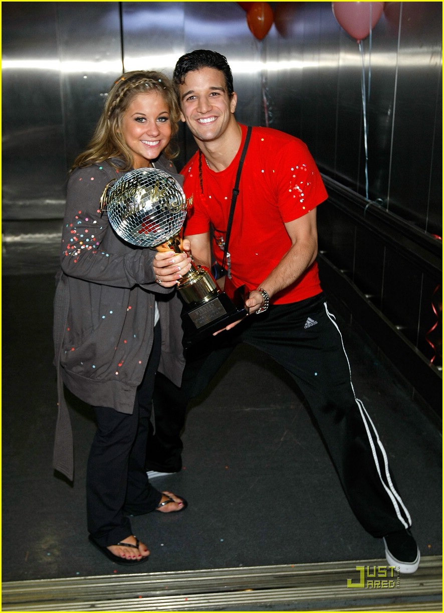 Shawn Johnson Wins Dancing!!!