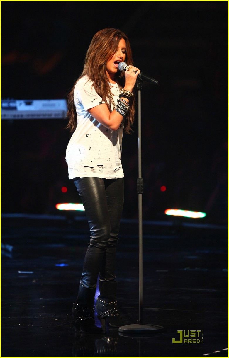 Ashley Tisdale is Comet Captivating