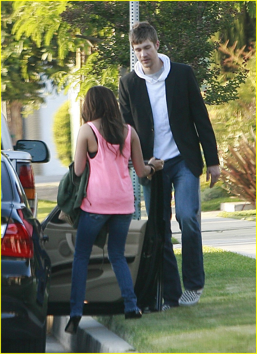Ashley Tisdale & Scott Speer: La Loggia Lovers