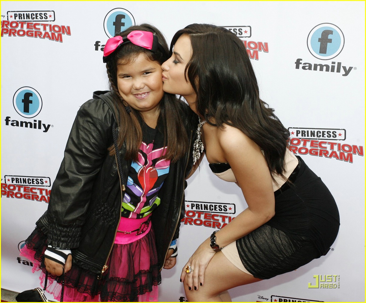 Demi Lovato & Madison De La Garza: Princess Pair