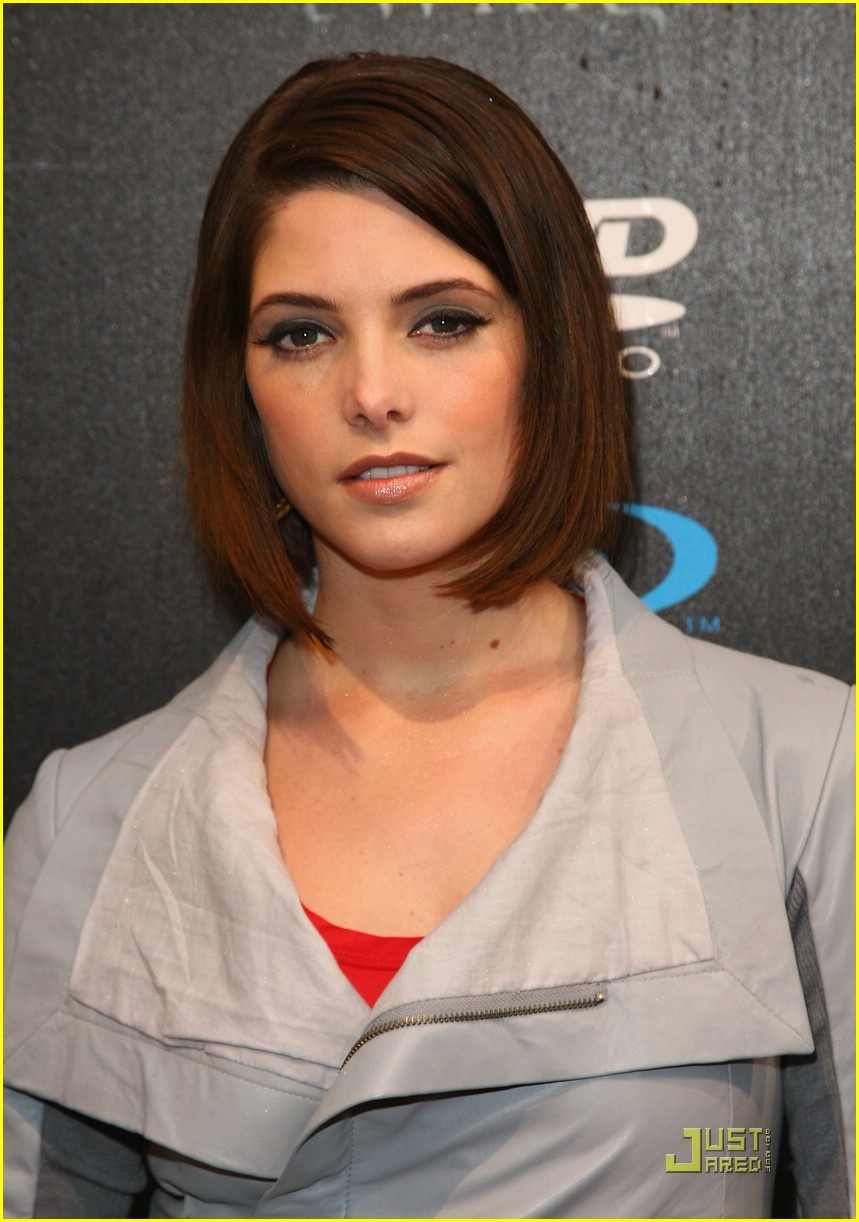 Ashley Greene Parties with Twilight Fans