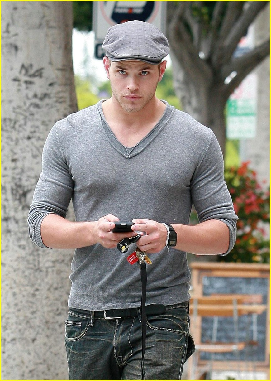 Kellan Lutz is a Gray Guy