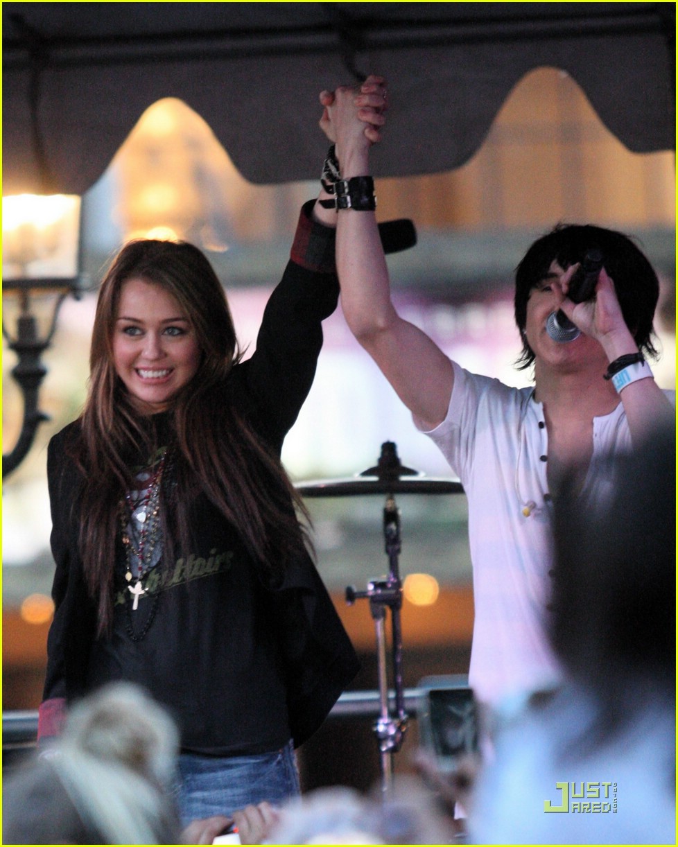 Miley Cyrus Rocks with Mitchel Musso