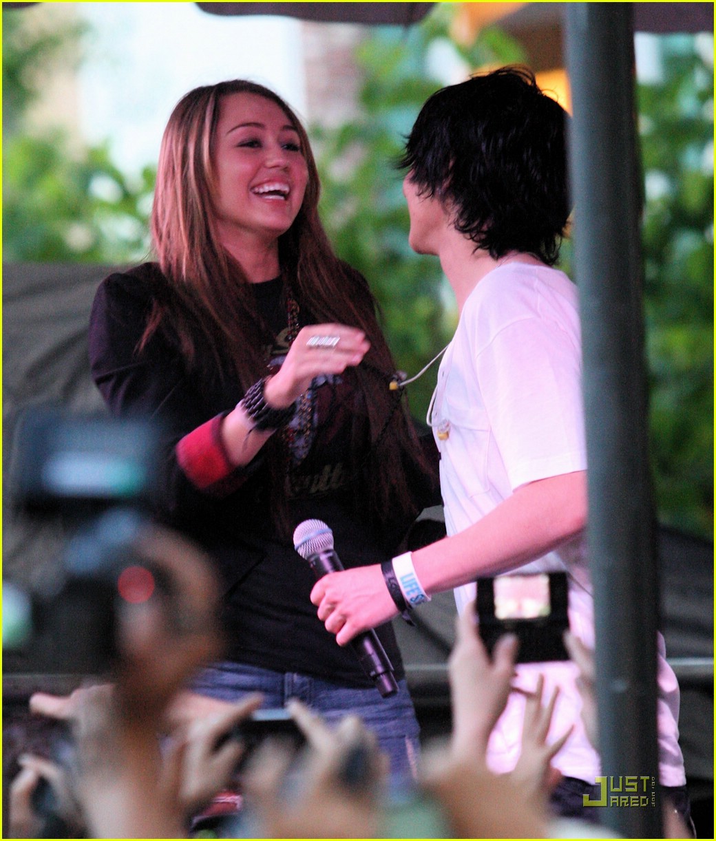 Miley Cyrus Rocks with Mitchel Musso