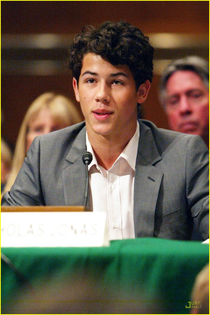 Nick Jonas Debates for Diabetes