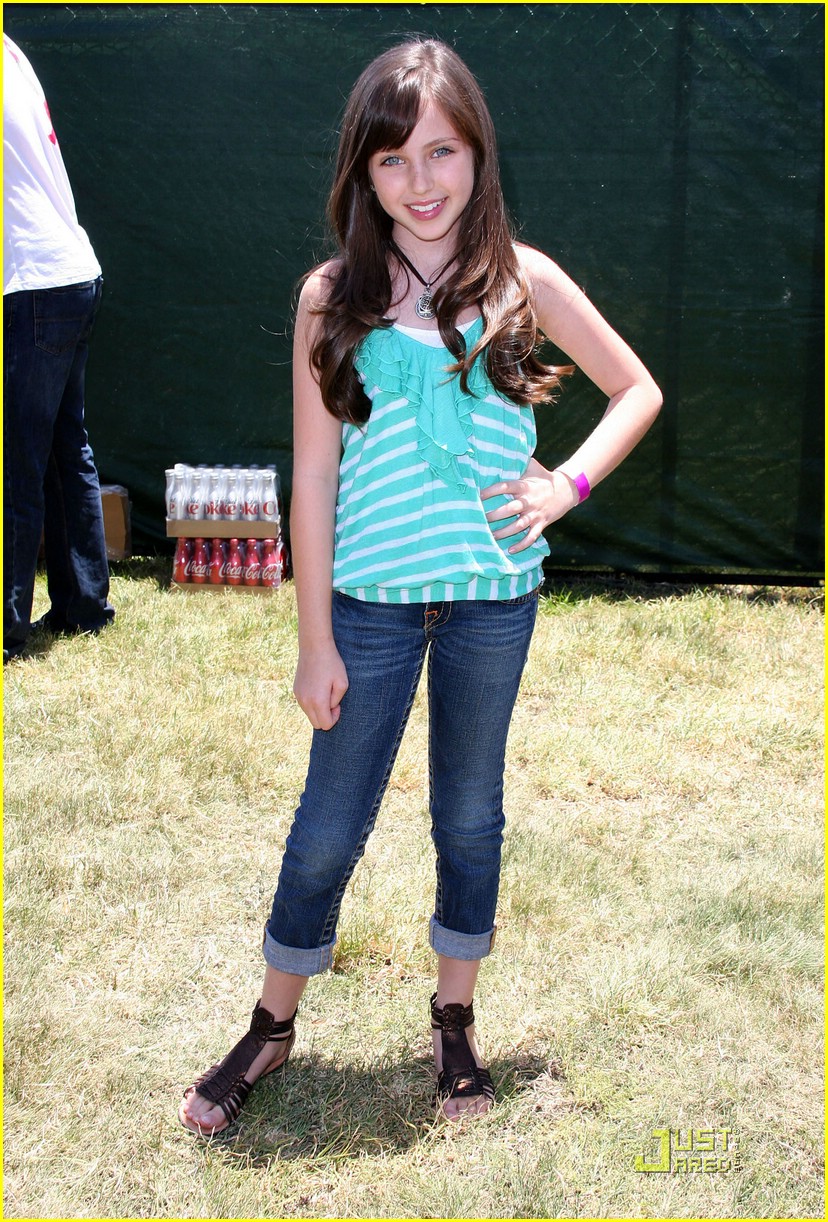 Ryan Newman: Zeke & Luther is One Week Away!