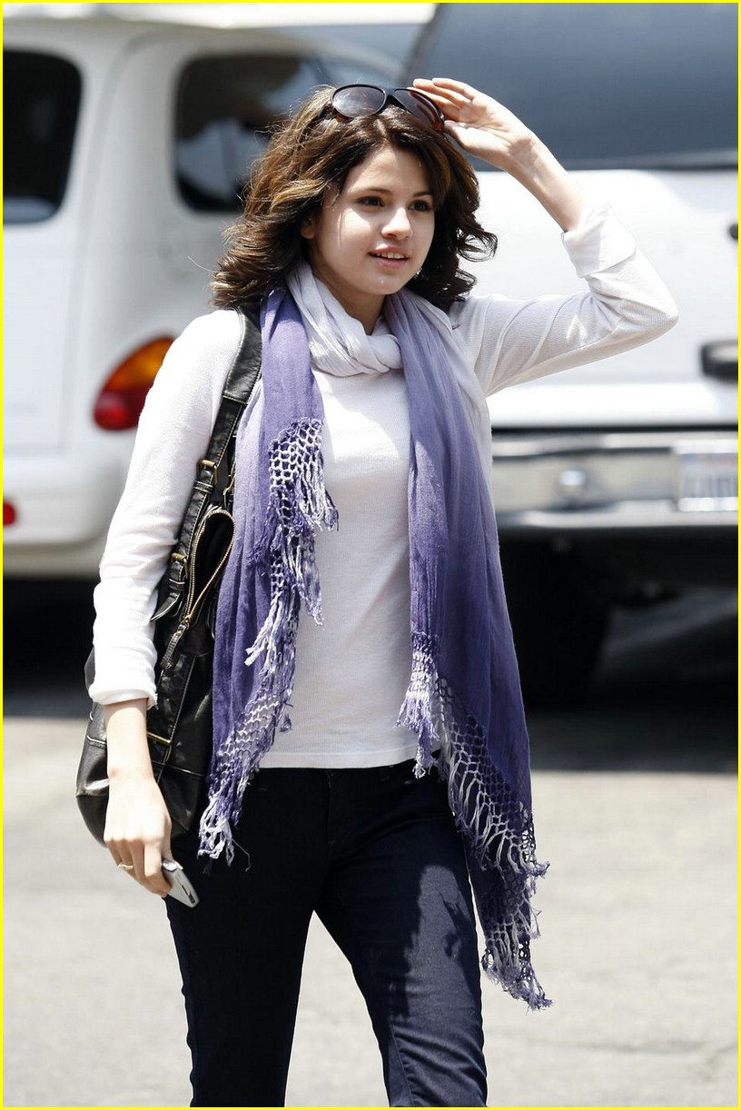 Selena Gomez is Baja Beautiful