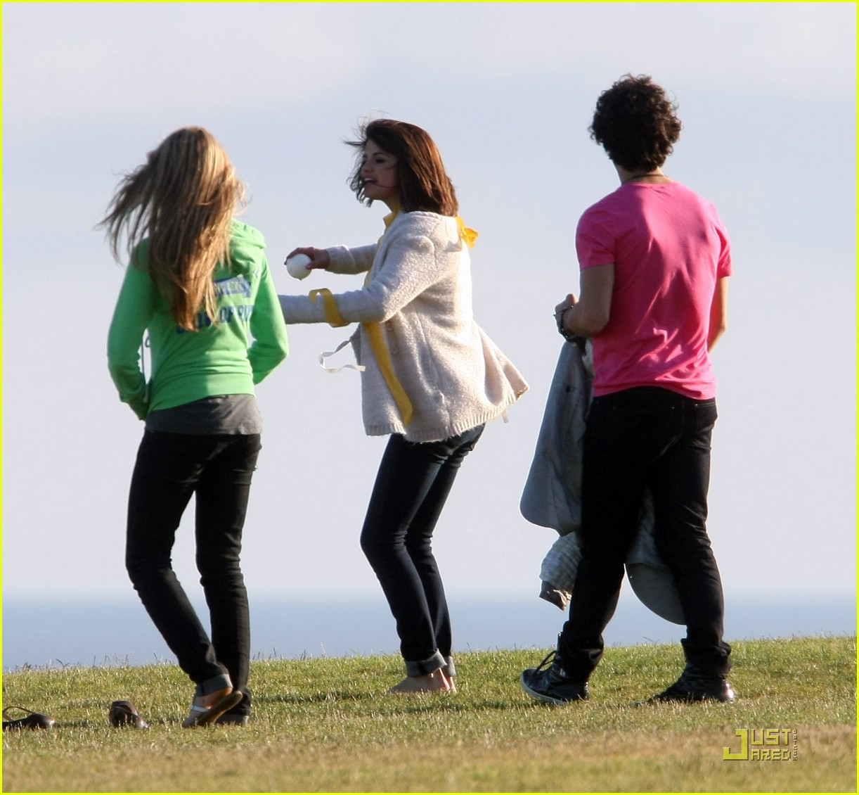 Selena Gomez & Nick Jonas: Wiffle Ball Buddies