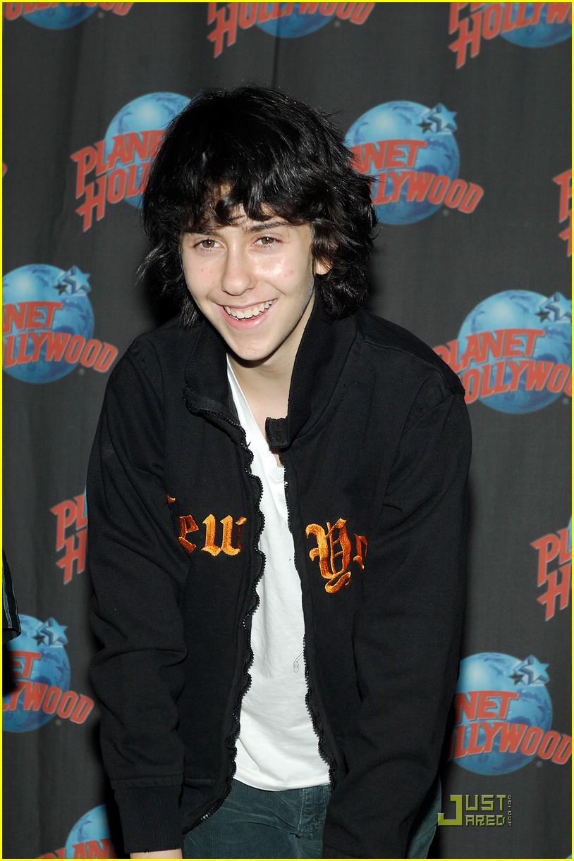 Nat & Alex Wolff: Summer Road Trip Tour